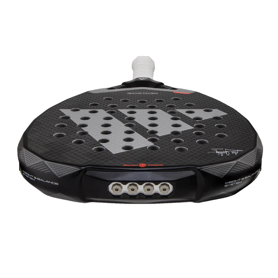 Padel racket kopen? De beste padel deals van Padel Hunt. Adidas Metalbone 3.4