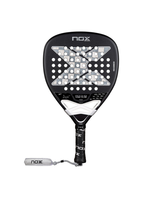Nox AT10 Genius Attack 18K Alum 2026 padelracket voor aanvallende spelers – Padel Hunt